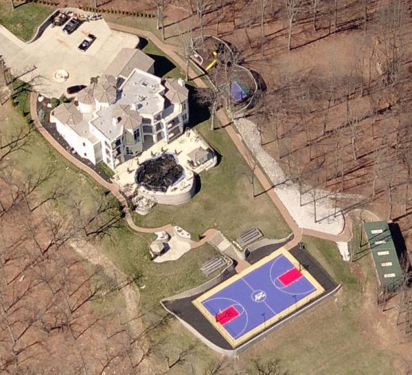 Nellys House in Missouri