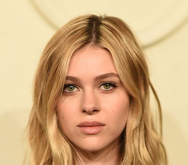 Nicola Peltz Net Worth