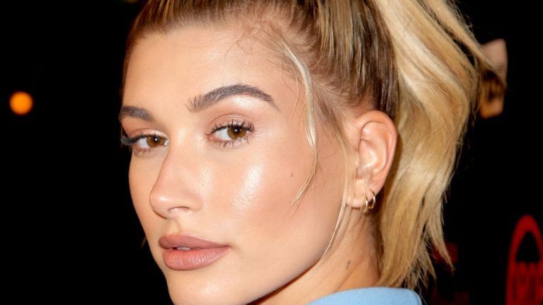 Hailey Baldwin Net Worth