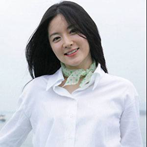 How Rich is Lee Young-ae?