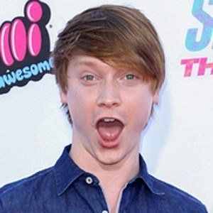 Calum Worthy Net Worth