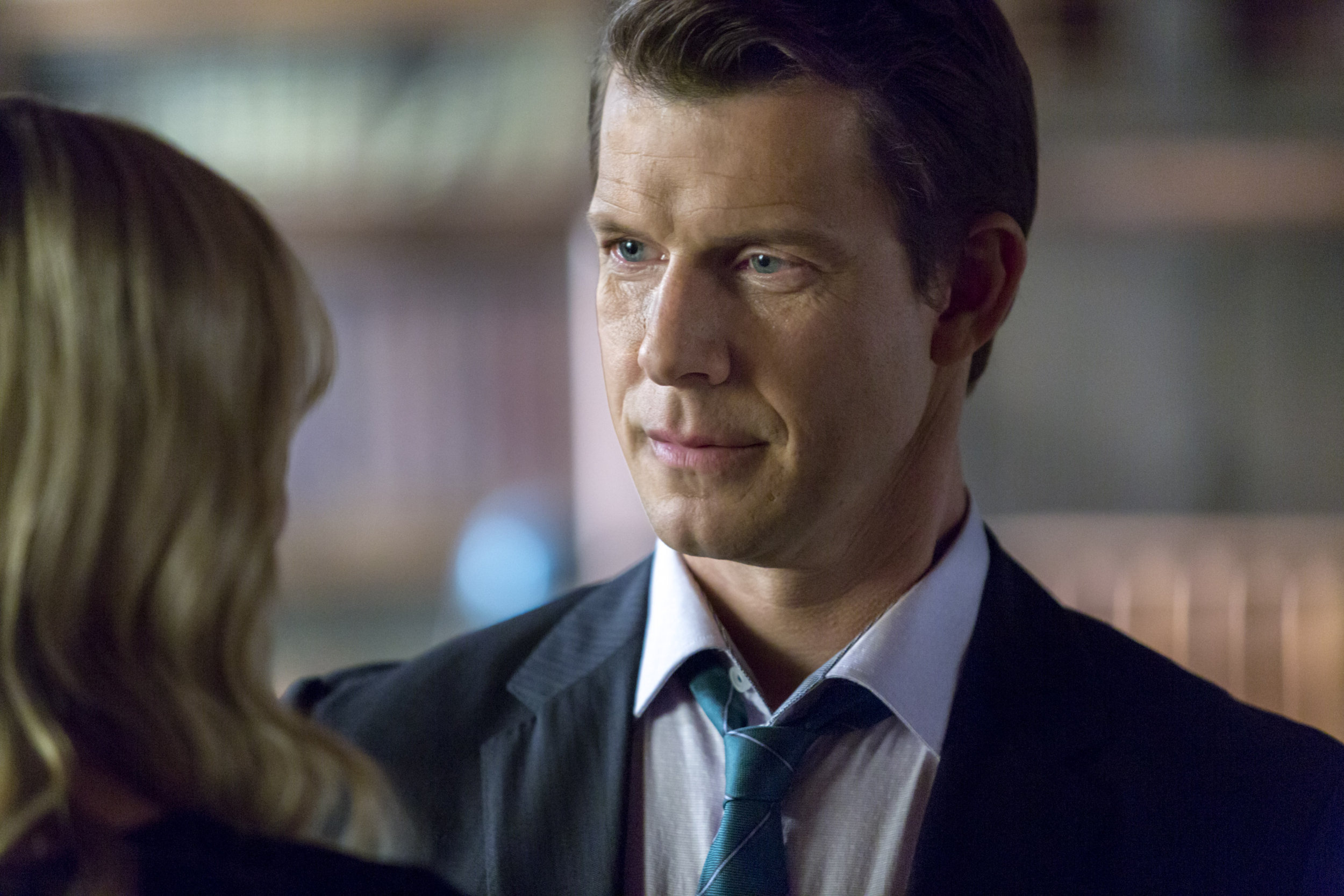 How Rich is Eric Mabius