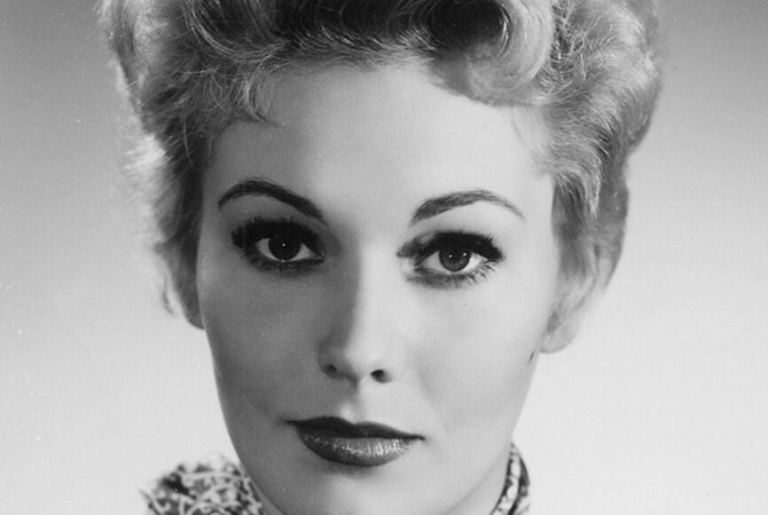 How Rich is Kim Novak?