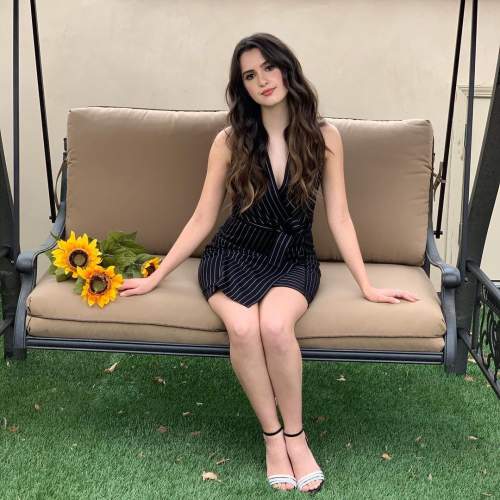 Laura Marano Wealth