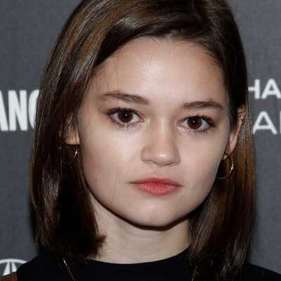 Ciara Bravo Wealth