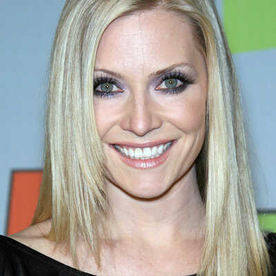 Emily Procter’s Net Worth – How Wealthy is the actor?