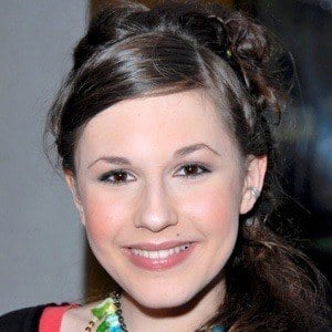 How Rich is Erin Sanders