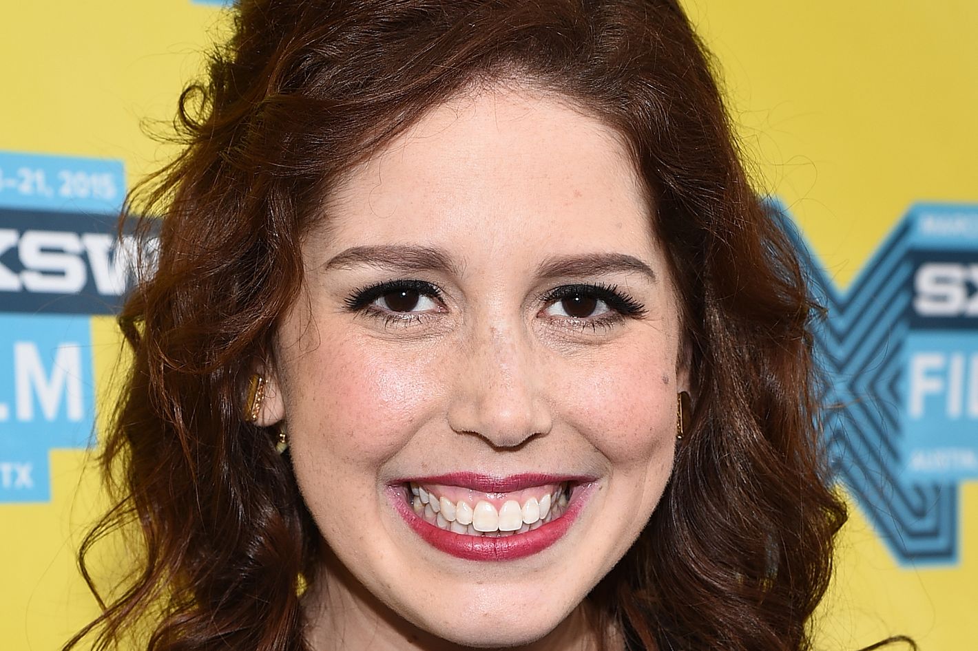 Vanessa Bayer Net Worth – What is Vanessa Bayer Worth Now?