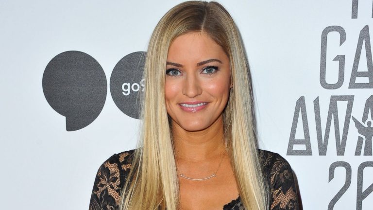 How Rich is iJustine