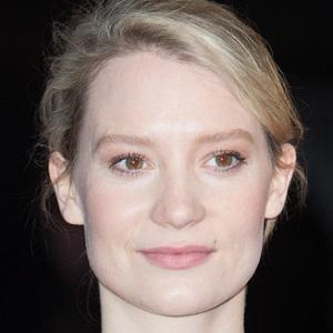 Mia Wasikowska Net Worth