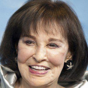 Gloria Vanderbilt Net Worth